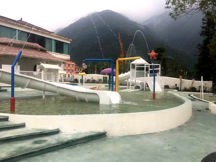 海螺溝長征大酒店